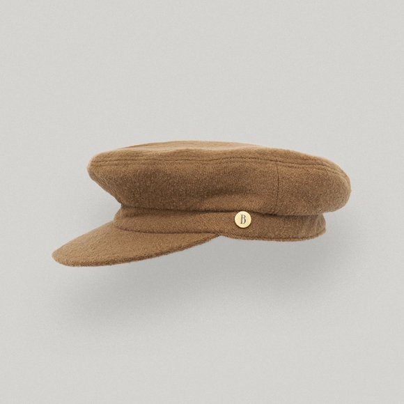 Sezane Accessories - nwot Camel tan Margot Wool beret post boy Hat by STYLEM